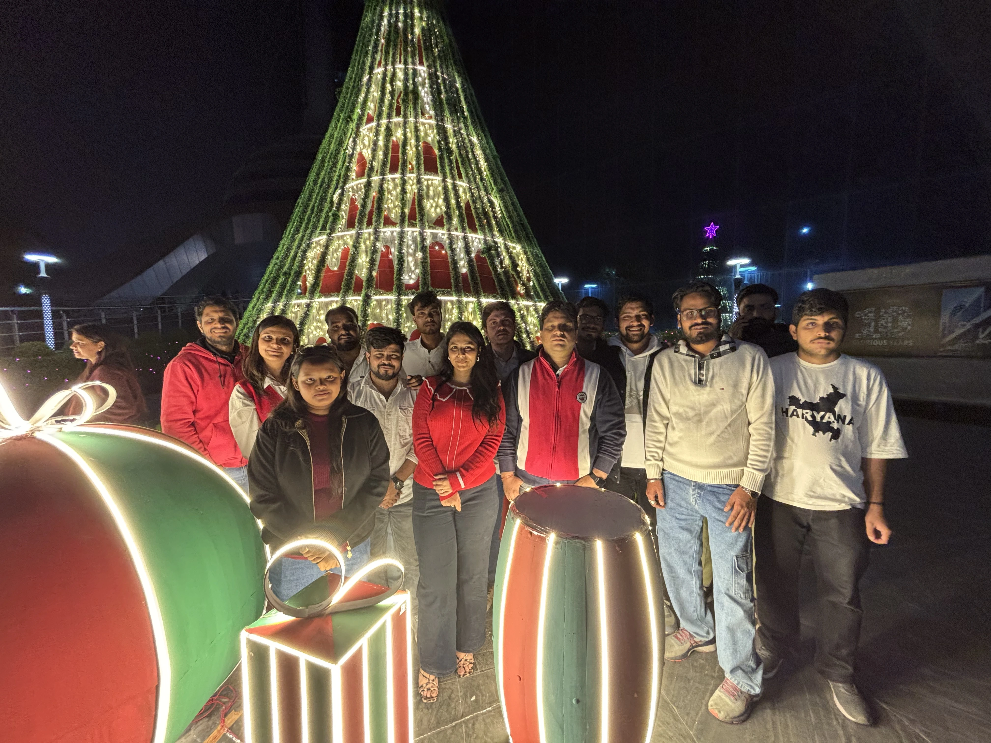 Life at Kuchoriya TechSoft /images/career/Image0005.webp