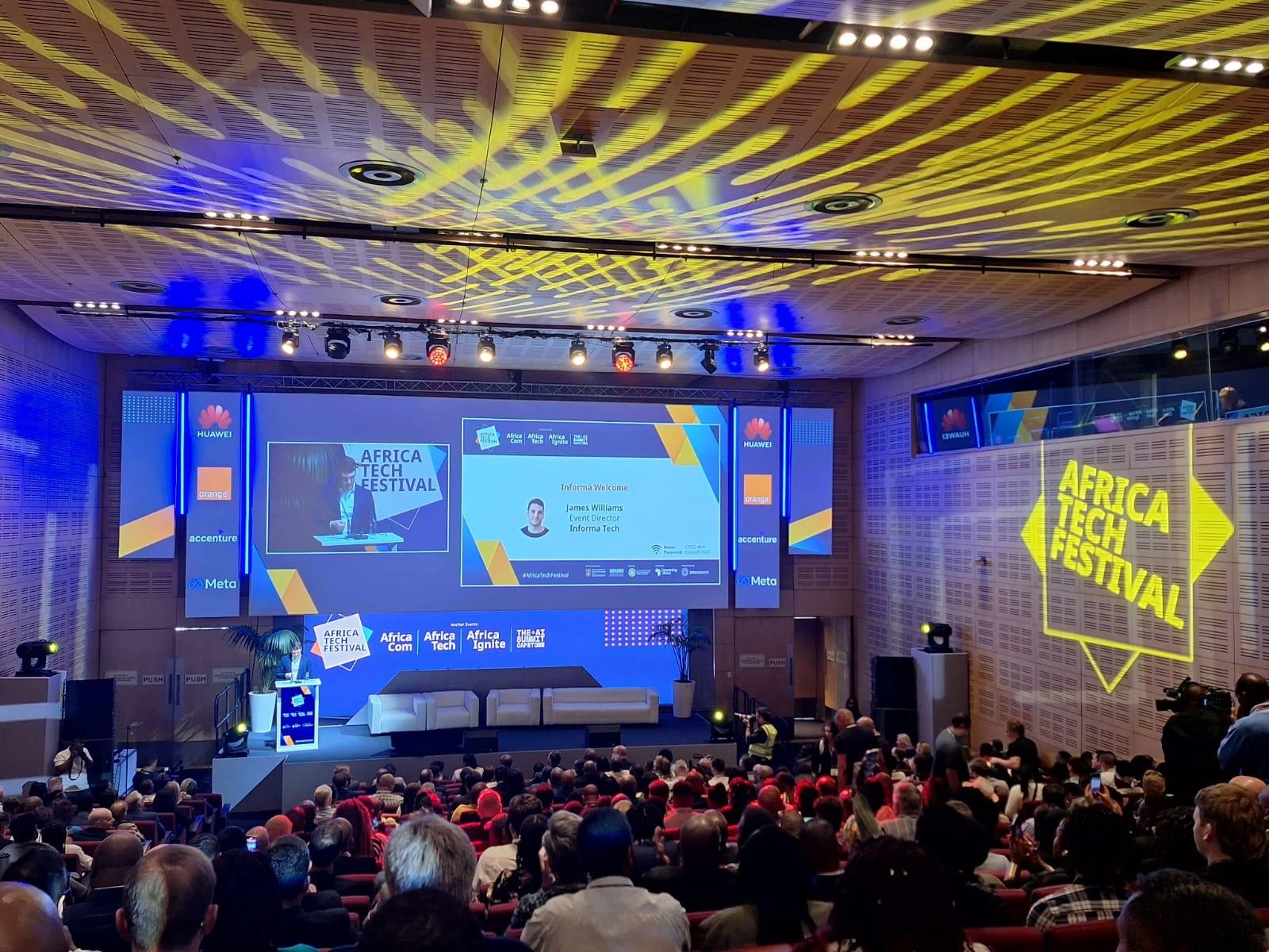 Life at Kuchoriya TechSoft /images/career/Image35.webp