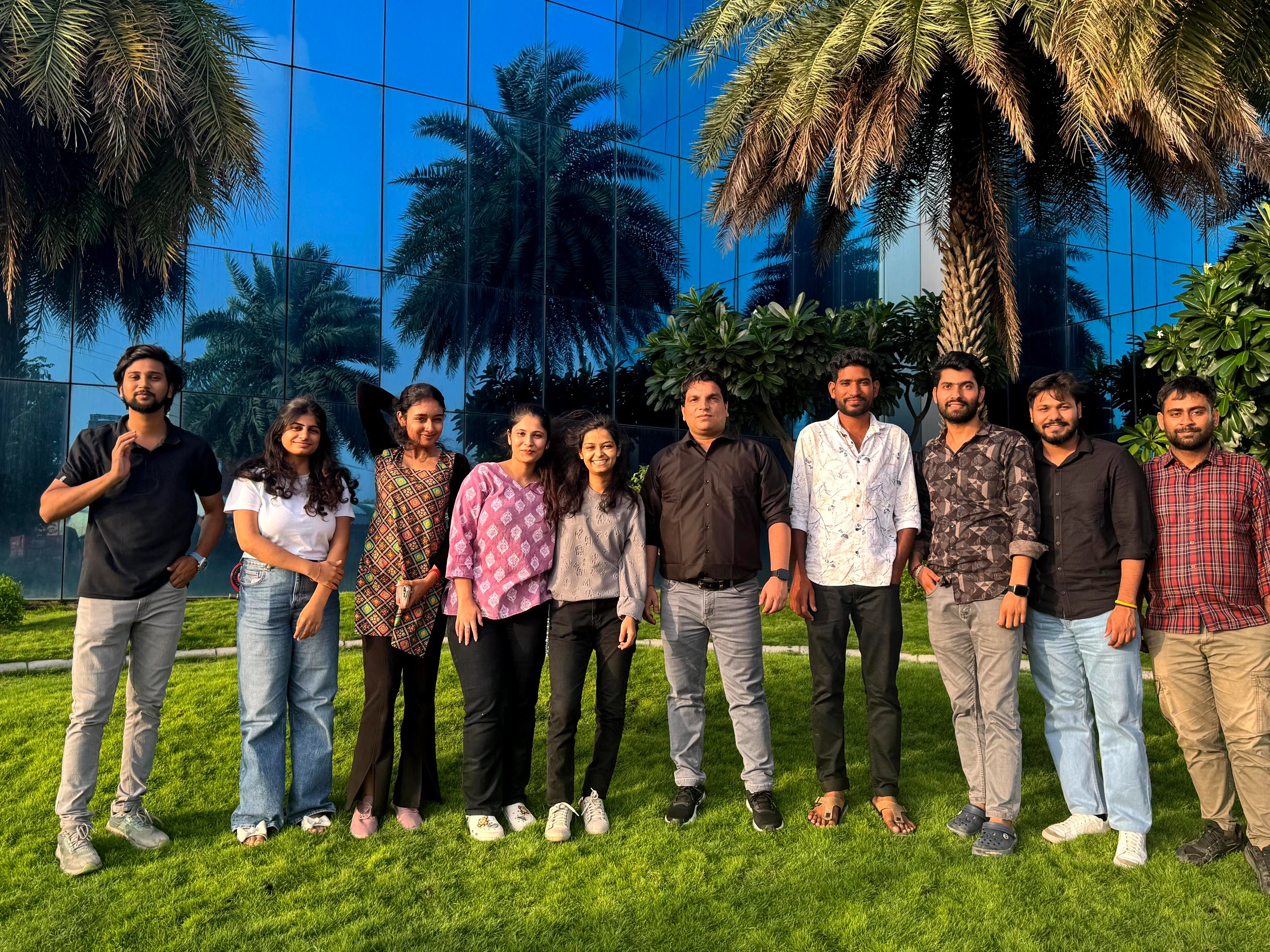 Life at Kuchoriya TechSoft /images/career/Image6.webp