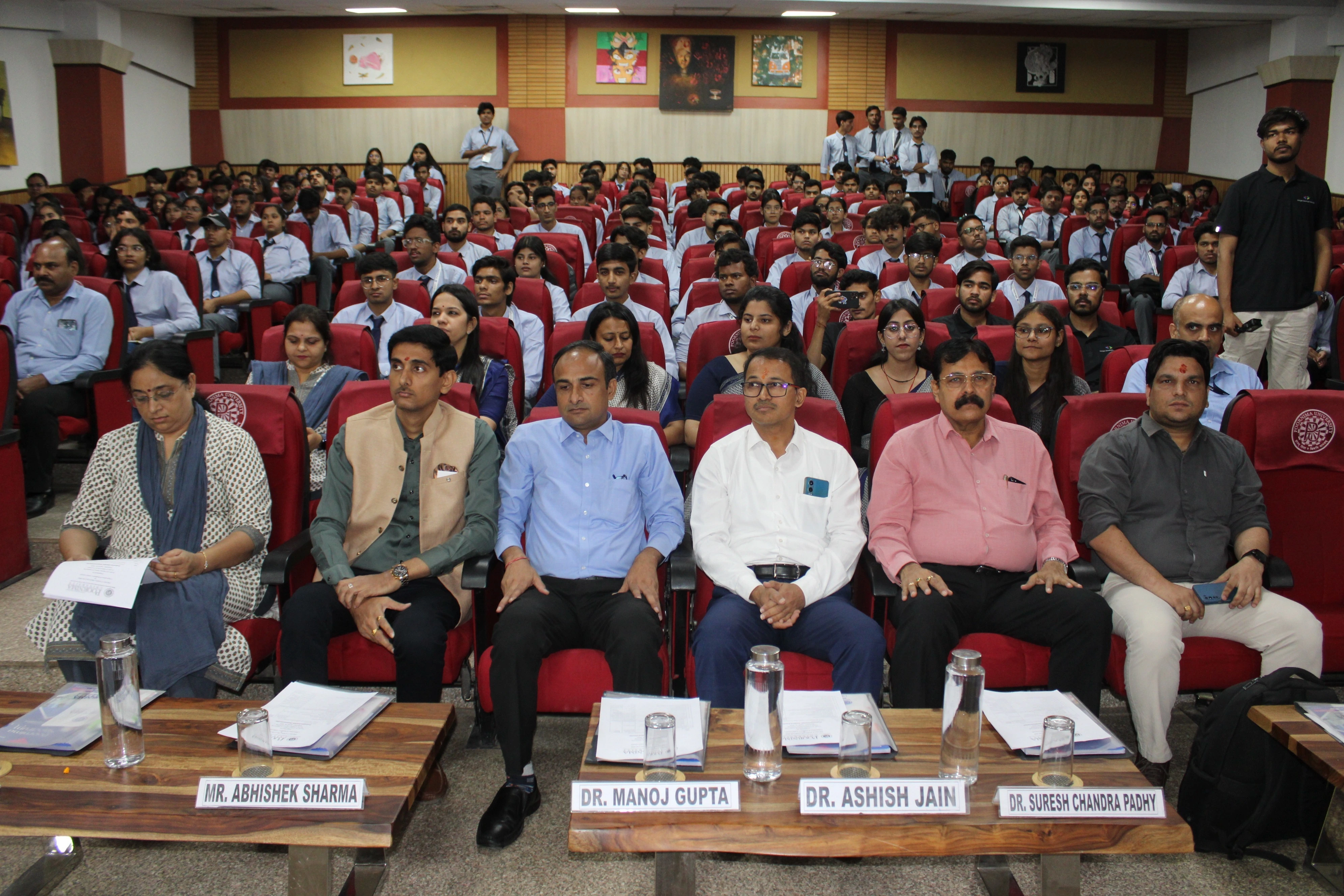 Life at Kuchoriya TechSoft /images/career/Image87.webp