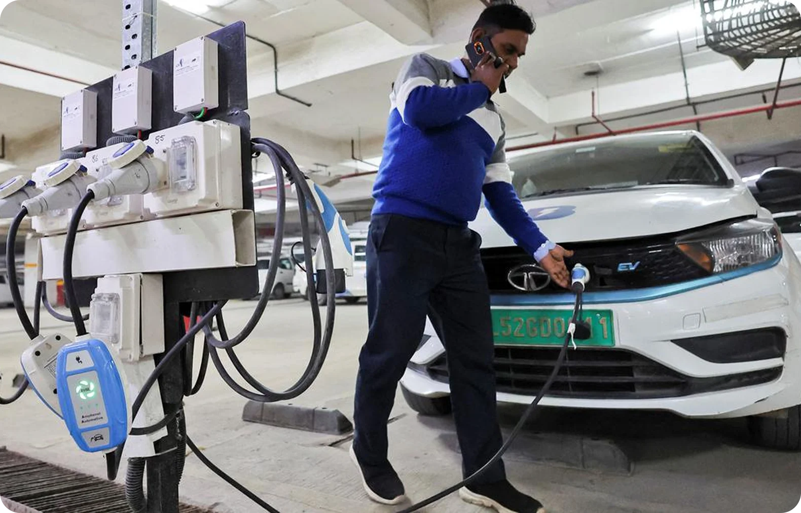 Shared Mobility & EV Taxi Infrastructure